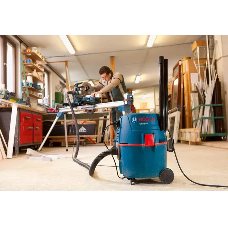 Пылесос для сухой и влажной уборки Bosch GAS 20 L SFC (Мощность 1200 Вт, объем пылесборника 20 л, длина кабеля 5 м, функция выдува)