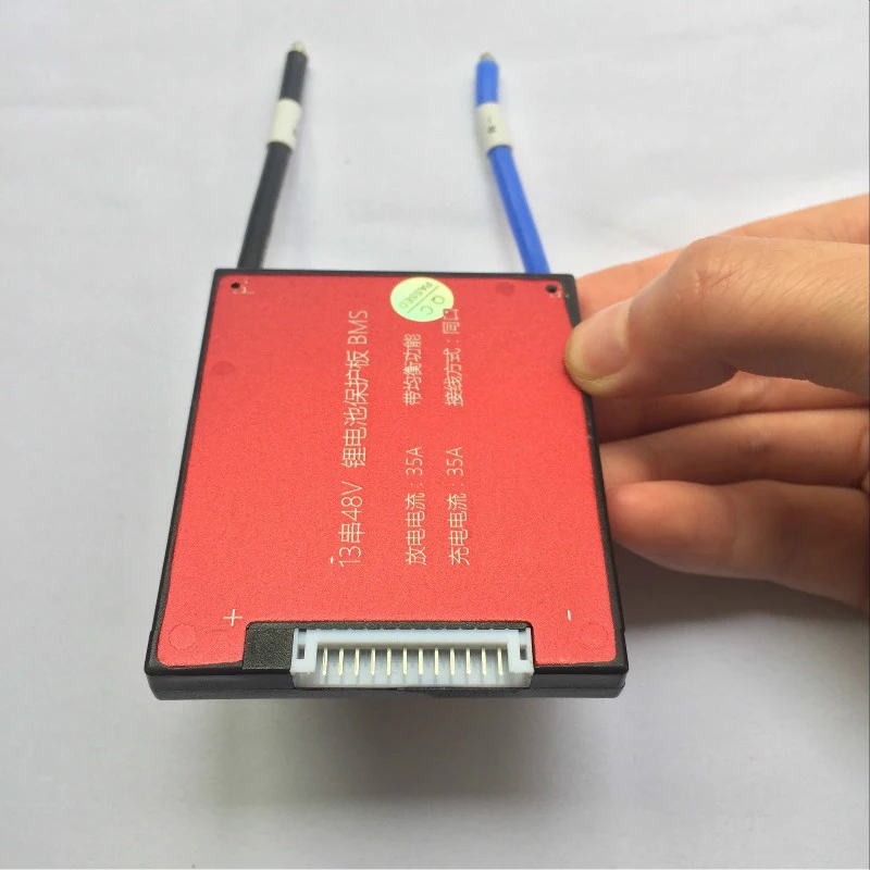 

Waterproof Smart PCB BMS 13S 48v Li-ion bms 18A Continuous Current With balanced function