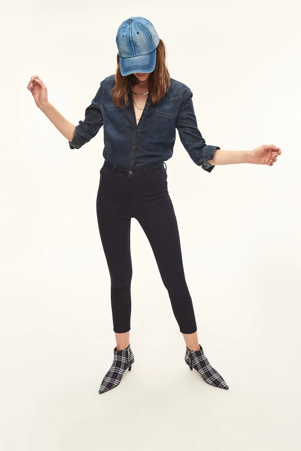 Trendyol темно-синий Высокая талия Jegging TCLAW19NI0005 |