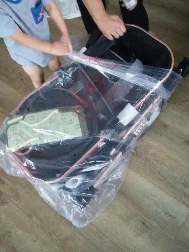 6 погодок. Как отправить коляску в другой город. Детские коляски баннер. Коляска геоби c705 x сборка. Интернет магазины коляски почтой.