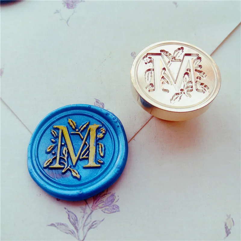 WHITE Wooden Sealing Wax Stamp 24 Alphabet Letter Seal Stamp Plant Flower Vine Retro Seal Post For Wedding Party Decoration