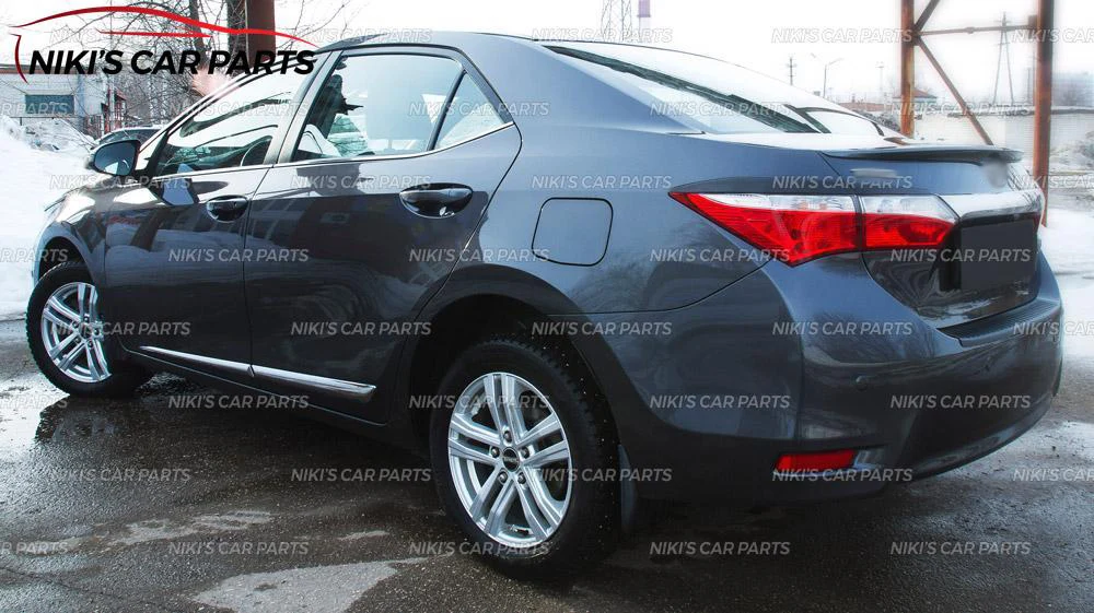 Чехол для бровей на задних фонариках Toyota Corolla XI 2013 2016 АБС пластик литье ресниц