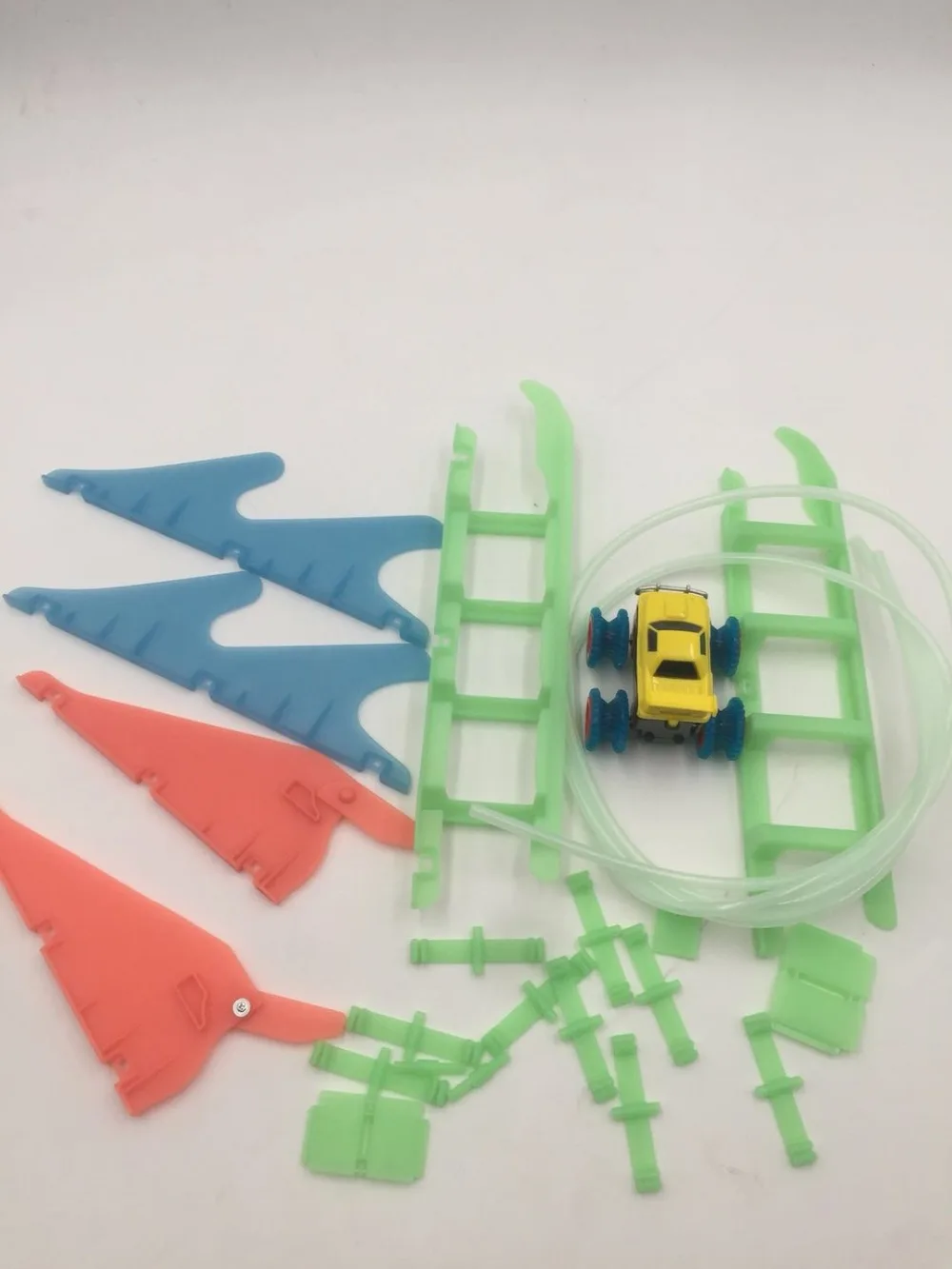 Najtaniej Blask w ciemności 2 samochodów, TRIX TRUX Monster trucków, że klapki, wspinać się i linii Zip potężny napęd na 4 koła wspinaczka liny