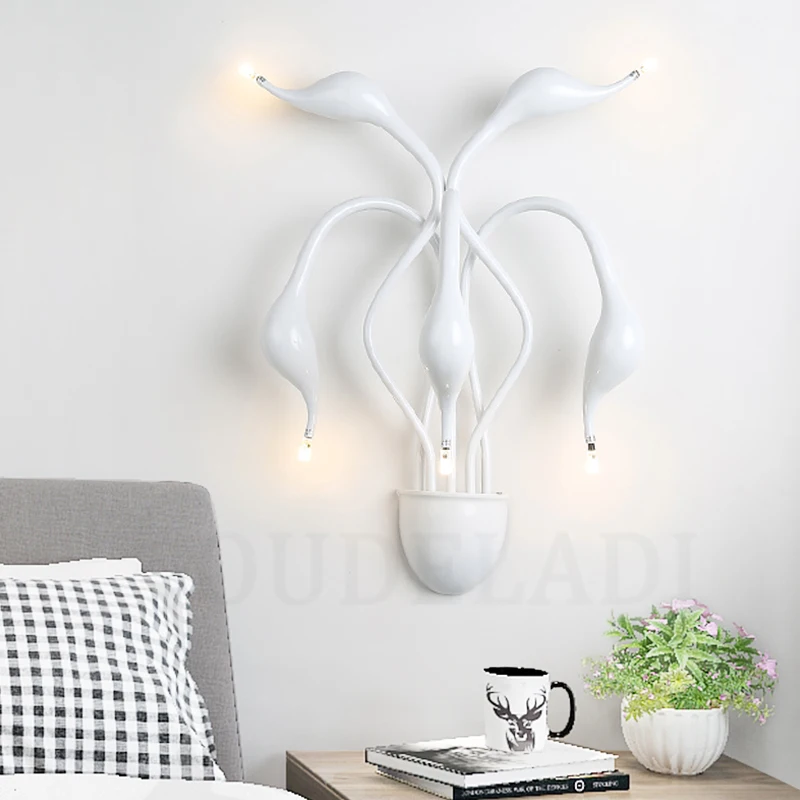 

Modern Swan Wall Lamp Creative Design Italianate Wall Lights Led G4 Bulbs , Multicolor Stair Living Bed room Lighting Stair
