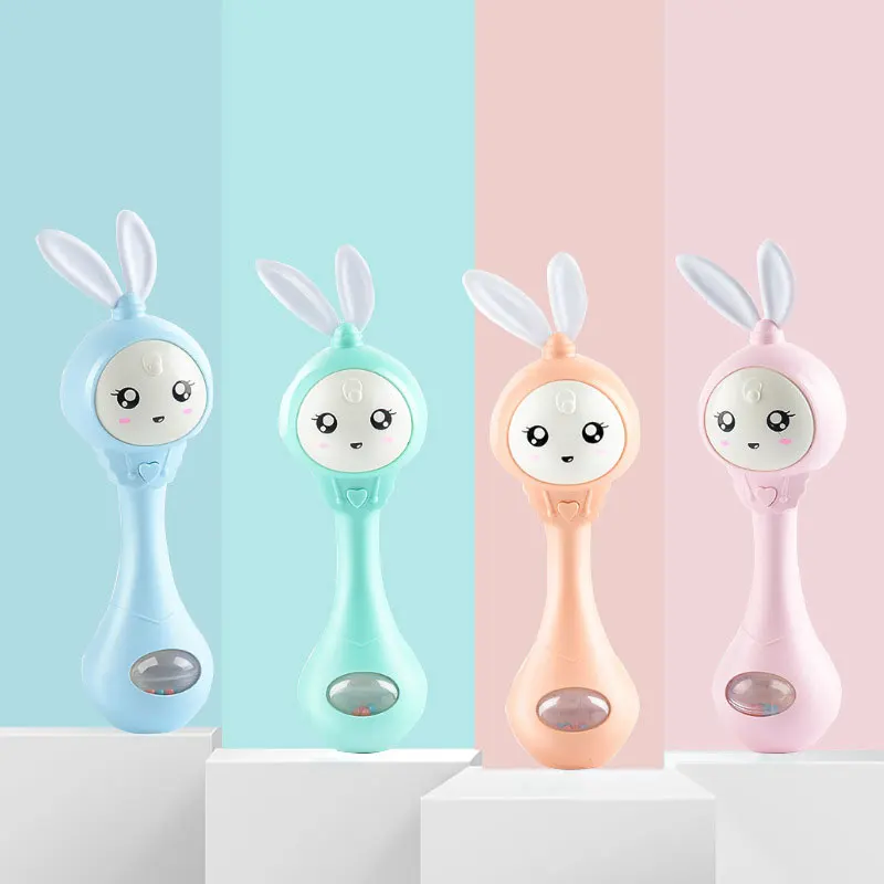 Игрушка для детской коляски удобная мягкая погремушка с животными мобильная