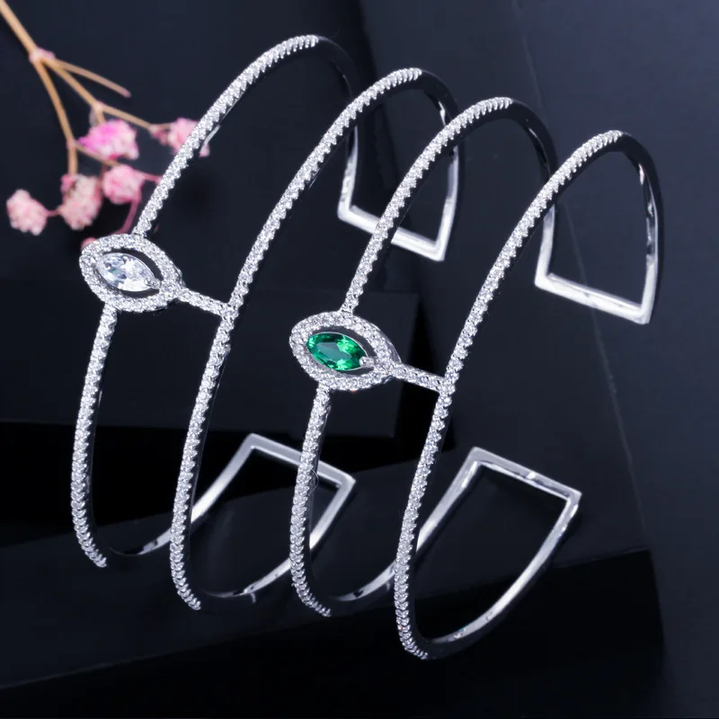 

Shiny Bracelet for Women Crystal Rhinestone Stretch Bracelet Bangle Wristband Elastic Wedding Bridal Jewelry