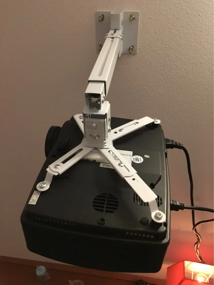 Крепление проектора pm. Проектор бенкью на кронштейне. Кронштейн s'ok slj-pm-s-120b. Крепление проектора pm. Кронштейн для проектора настенный dexp pm-60b 365-600мм, 20 кг, черный.