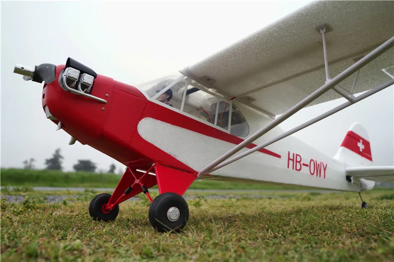 FMS 1400 мм J3 Cub V3(55,") Размах крыльев RC самолет с поплавками и шестерни белого и красного цвета, с самонастраиваемым устройством XT60 штепсельной вилки