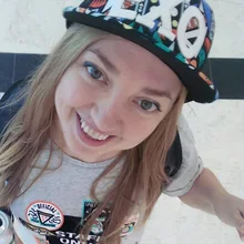 P*** 
