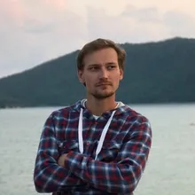 A***v