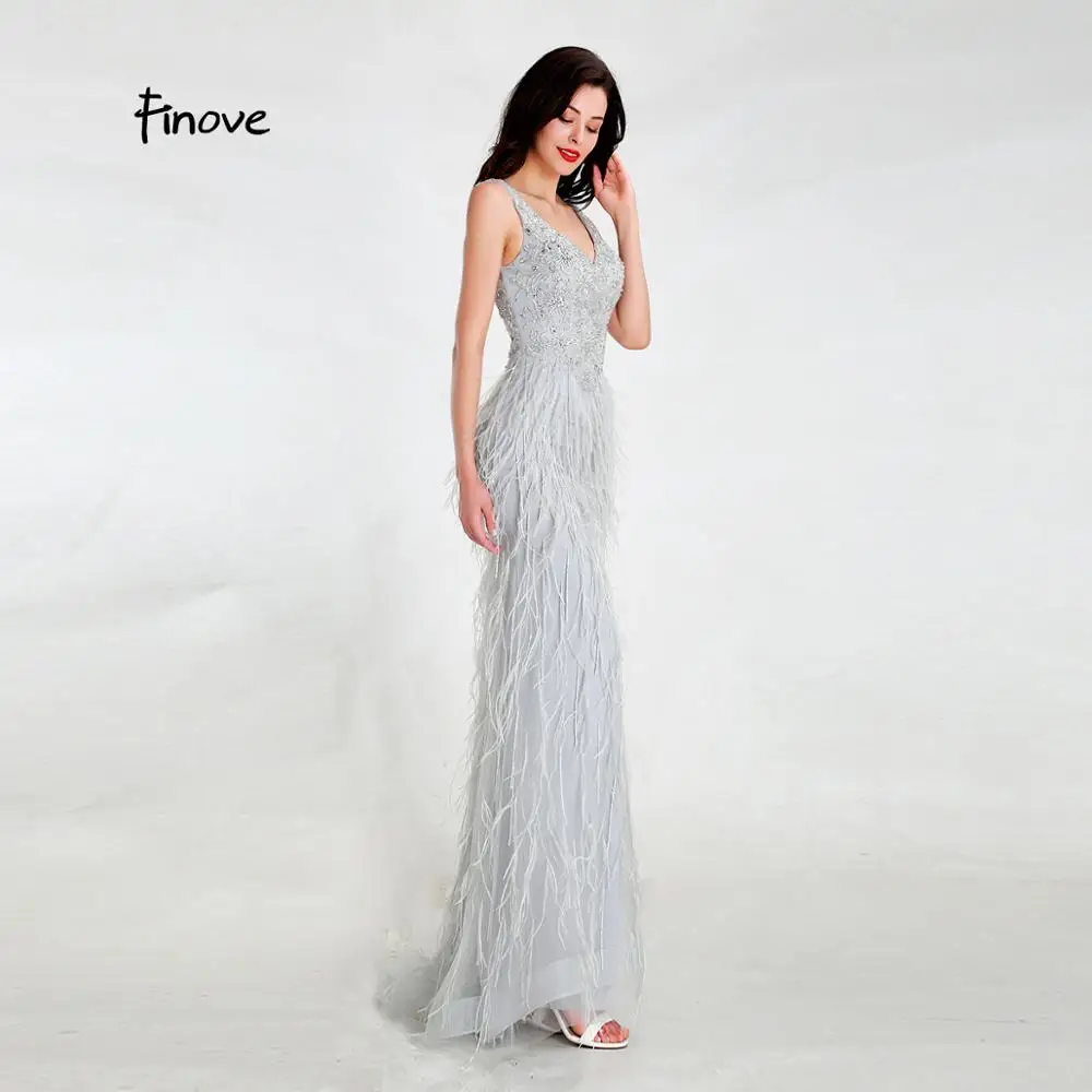 Finove дизайн светильник серый вечер платья длинные сексуальным вырезом на спине и элегантное платье с фатиновой юбкой с Бисер перья Русалка Вечерние платья
