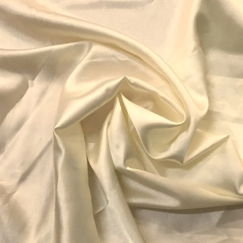 LIY 001 