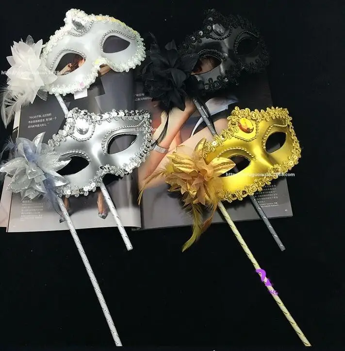 

50pcs/lot New handmade plastic with flowers and feather 4 colors elegant masquerade ball masks on sticks