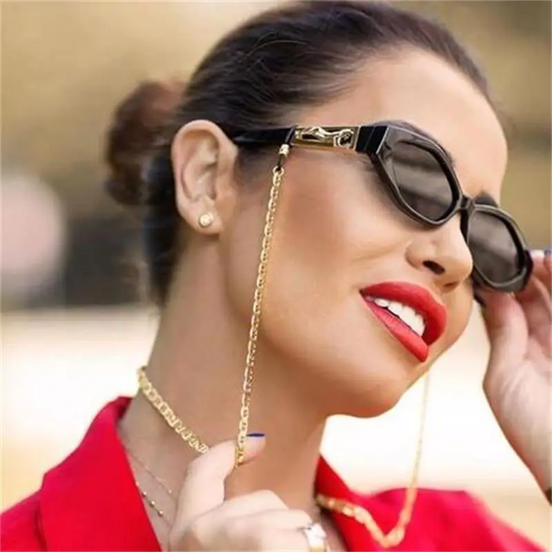 

Luxury Vintage Sunglasses Trendy Brands Small Sun Glasses High Fashion Designer For Women Cute Cateye Sunglasses Black Points