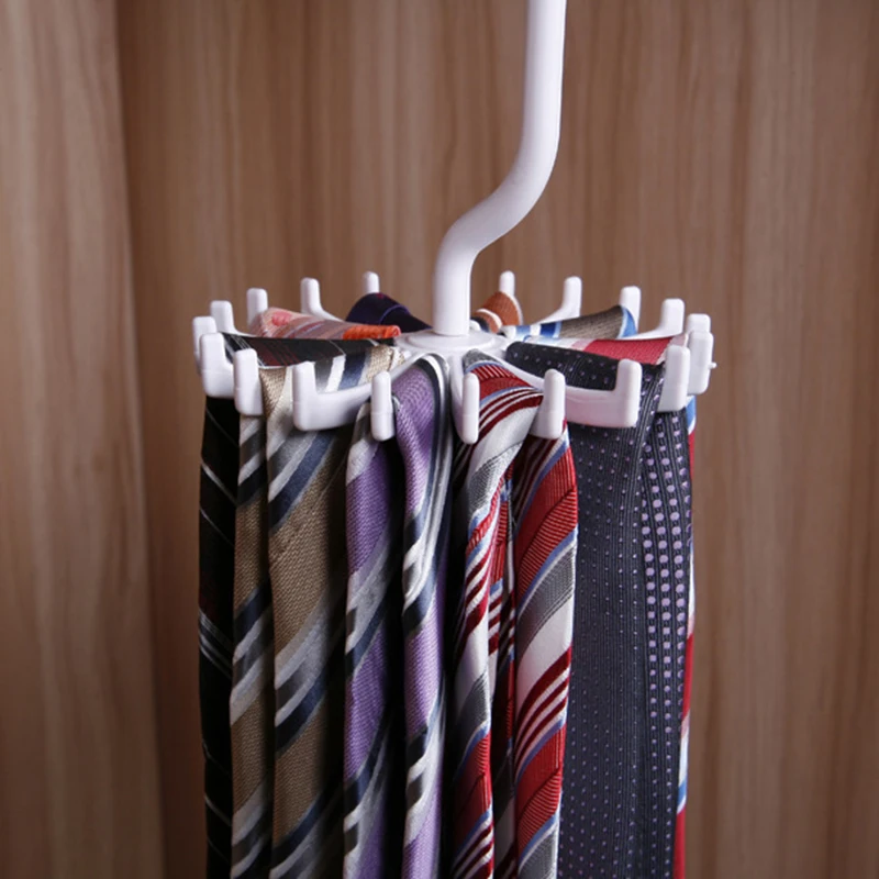 

1 Pcs Large Capacity 20 Hooks Scarves Necktie Racks 360 Degree Rotating Barb Ties Storage Holder Wardrobe Ties Belts Hanger 2019