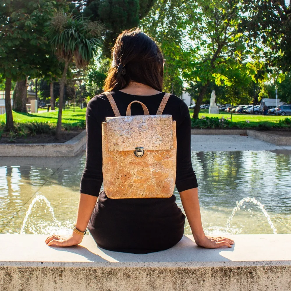 Cork bags Cork Backpack for women natural cork with Silver detail White flower pattern Original handmade backpack BAG-320-A цена Cork bags Cork Backpack for women natural cork with Silver detail White flower pattern Original handmade backpack BAG-320-A цены онлайн