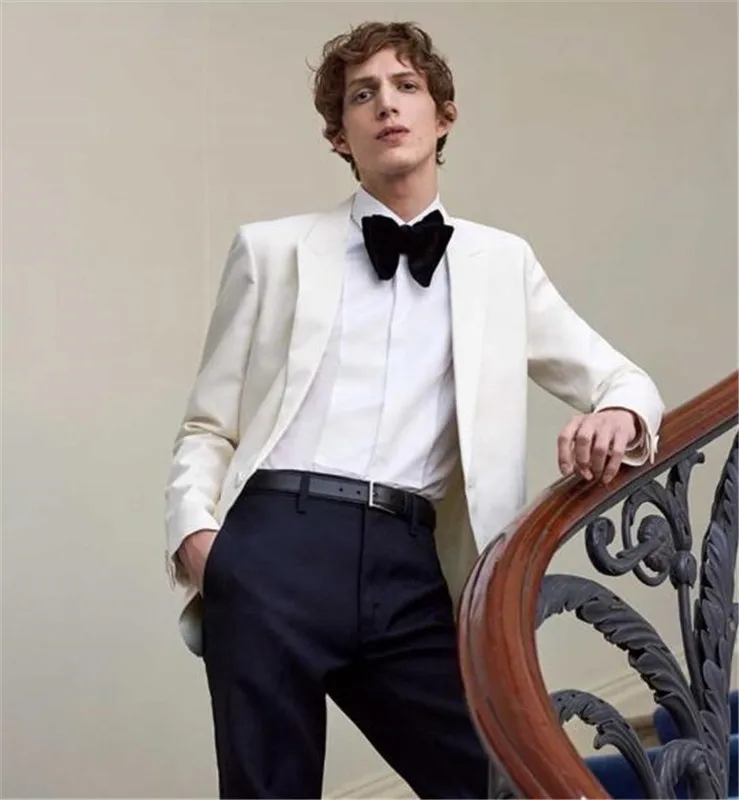 

Elegant White Men Suit Fashion Solid Suit Casual Slim Fit 2 PCs(Jacket+Pants) Mens Wedding Suits Jackets Male Suits Custom Made