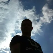 M***v