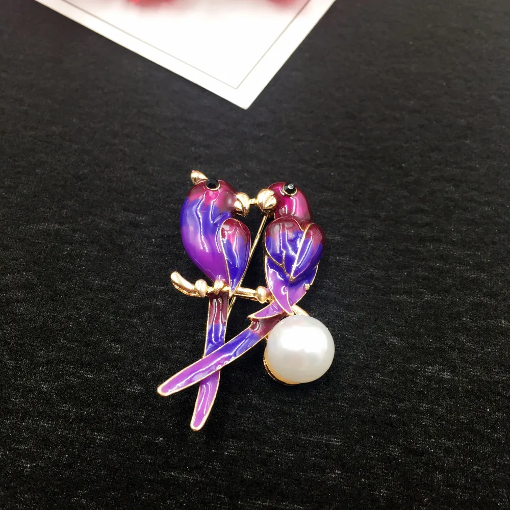 

New Vintage Animal Double Bird Brooch for Women Girl Retro Classic Clothes Collar Pins Accessories Enamel Pearl Brooches Jewelry