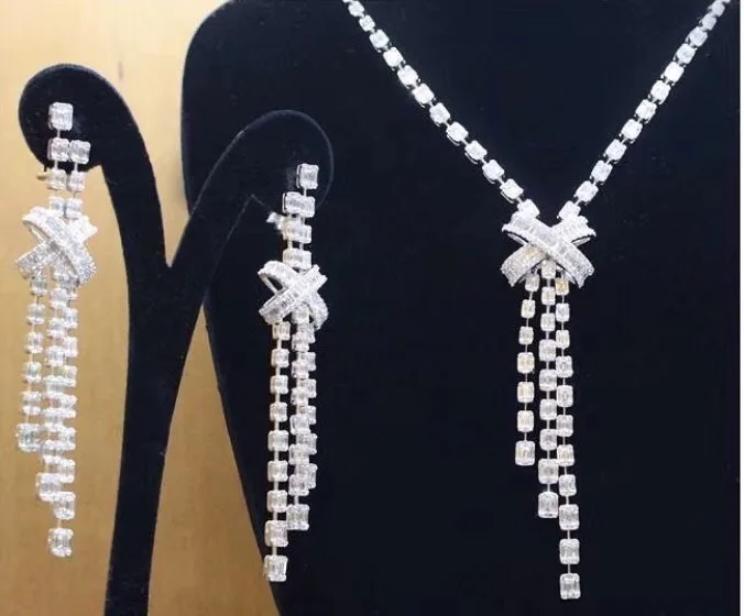 Luxury Brand AAA Cubic Zirconia Bow Knot Long Tassel Necklace Earrings 2PCS Wedding Jewelry Sets Dress Up Bridal Accessories Luxury Brand AAA Cubic Zirconia Bow Knot Long Tassel Necklace Earrings 2PCS Wedding Jewelry Sets Dress Up Bridal Accessories