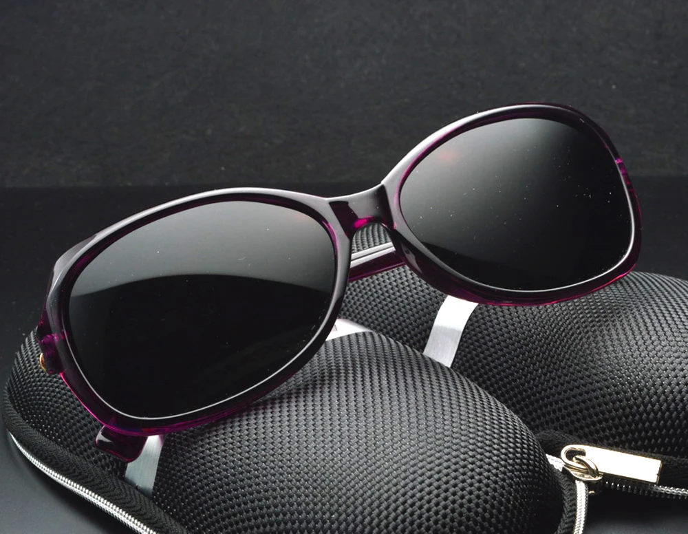 

2018 CLARA VIDA WOMEN FASHION PURPLE BUTTERFLY OVERSIZED WITH CASE POLARIZED SUNGLASSES QUALITY