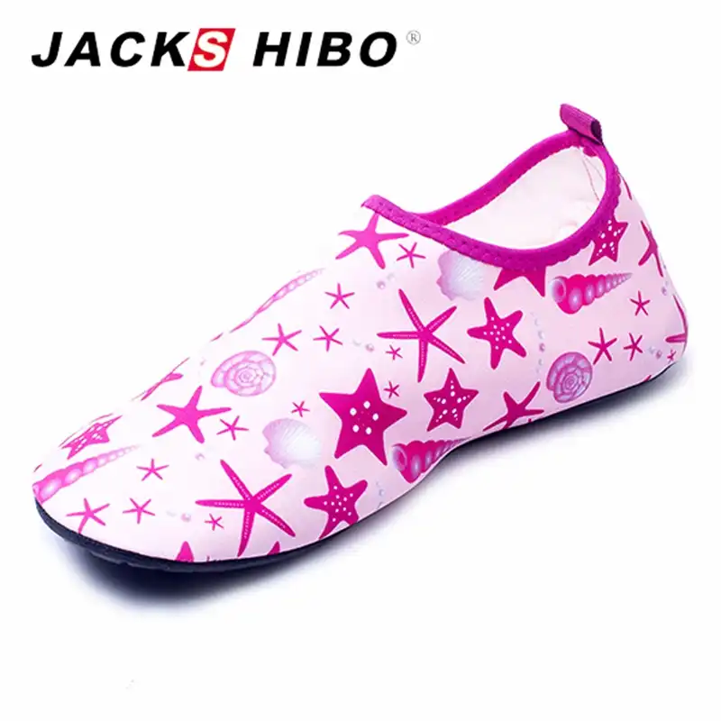 sapato infantil para piscina