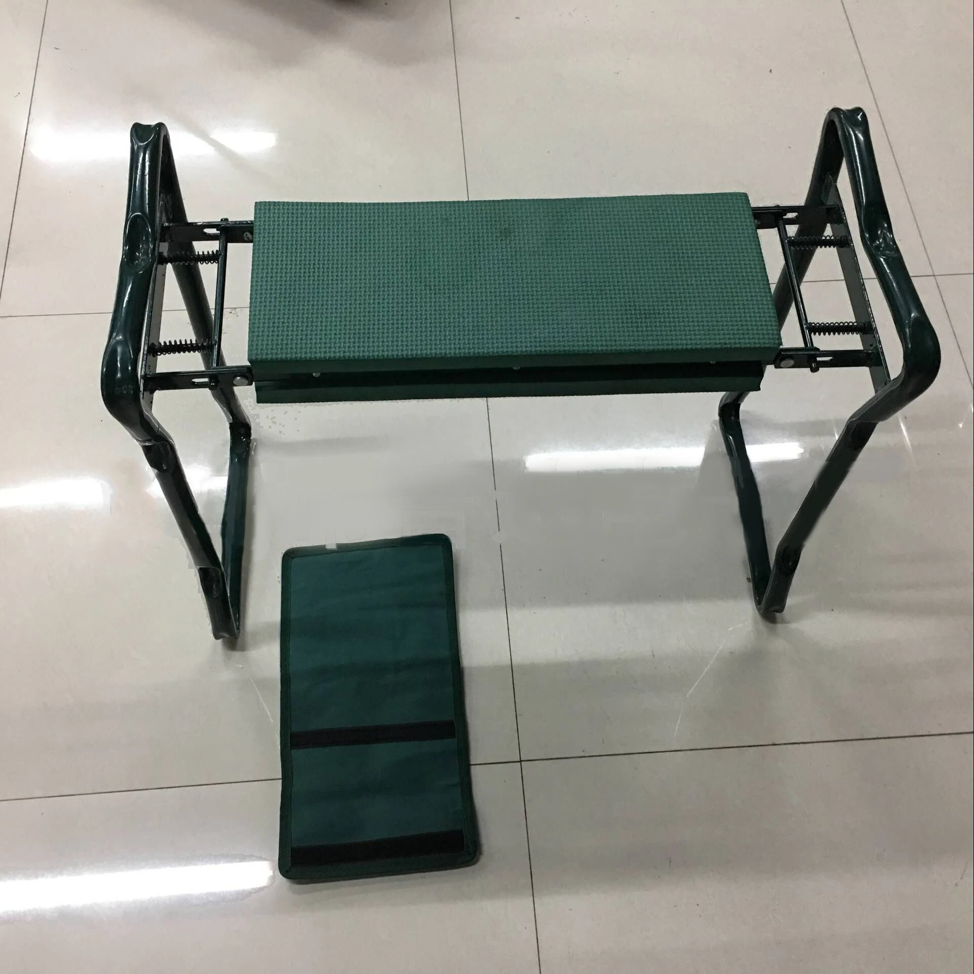 Homdox Cushion-Seat Stool Gardening-Supply-Tool Garden Kneeler Folding Knee-Protector Homdox Cushion-Seat Stool Gardening-Supply-Tool Garden Kneeler Folding Knee-Protector