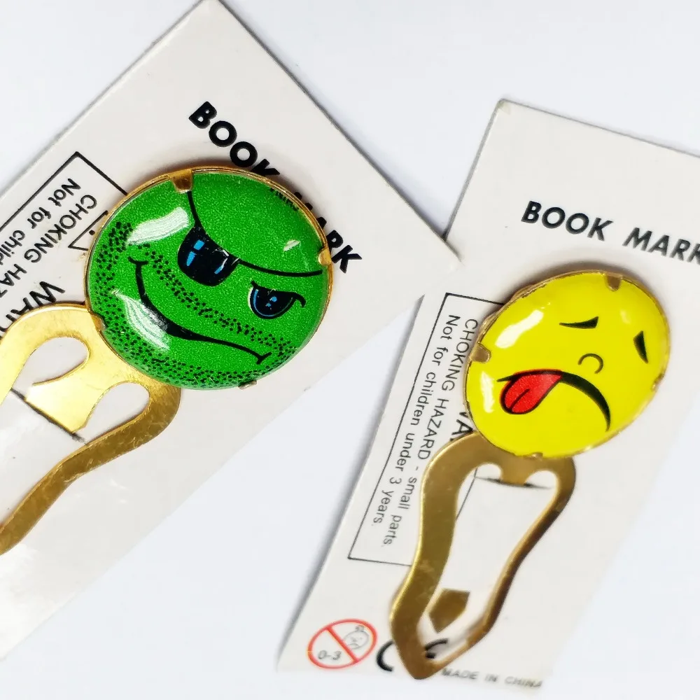 E351 - Metal paper clip -  3.6g