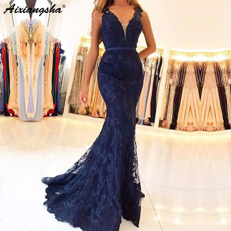 

Navy Blue Muslim Evening Gown 2018 Illusion Lace Beaded Islamic Dubai Kaftan Saudi Arabic Mermaid Long Formal Evening Dresses