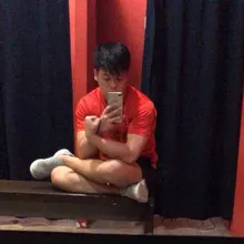 L***i
