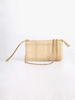 

Clutch Wallet-plain