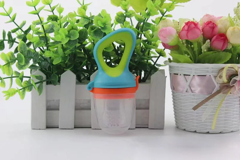 Baby Fruits And Vegetables Teether Infant Bite Bags Pacifier Reassure Chlidren Silicone Buckle Drinkers  (4)