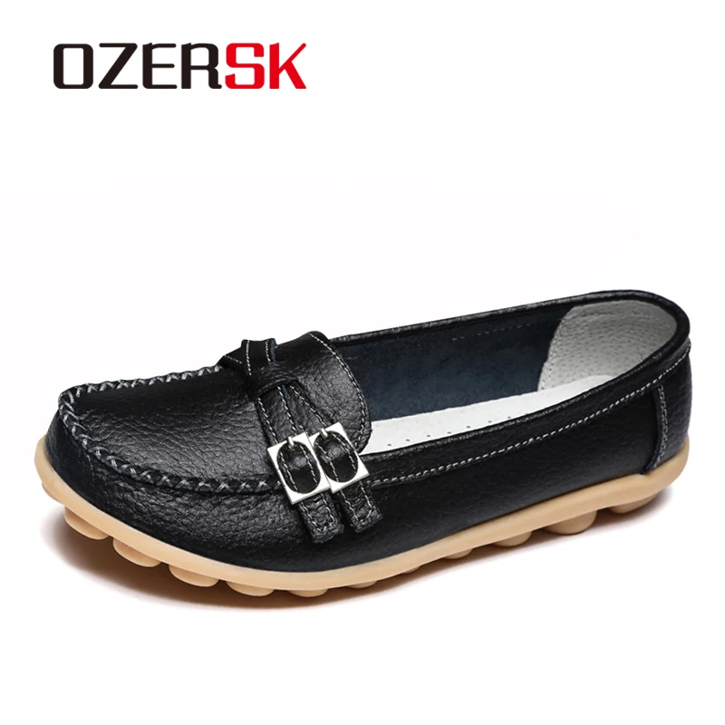 

Soft Genuine Leather Shoes Women Slip On Woman Loafers Moccasins Female Flats Casual Women's Buckle Boat Shoes Plus Size 35-42