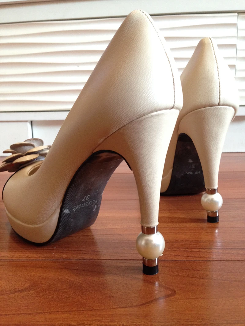 Hot Sale Women Pumps Genuine Leather High Quality Flowers Pearls Heels Beige Black Colors Office Lady Wedding Party Shoes 35-40