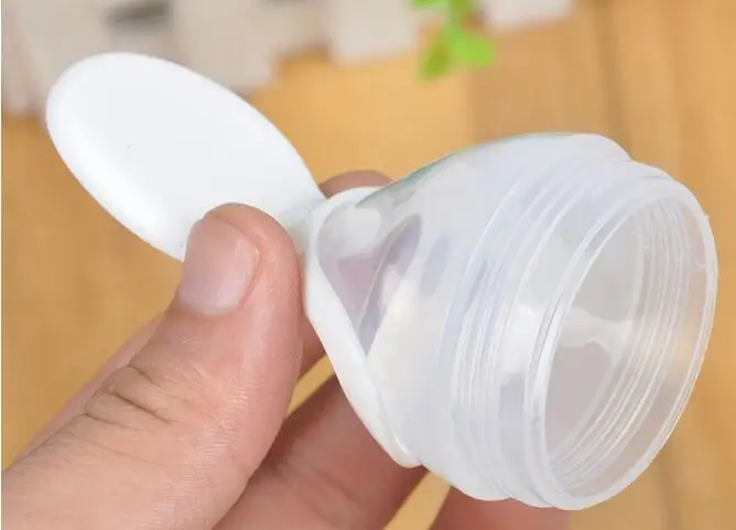 New Baby Toddler Squeeze Feeder Silicone Spoon Bottle Feeding Dispensing Spoons BPA Free Baby Utensils Rice Cereal Feeding Spoon