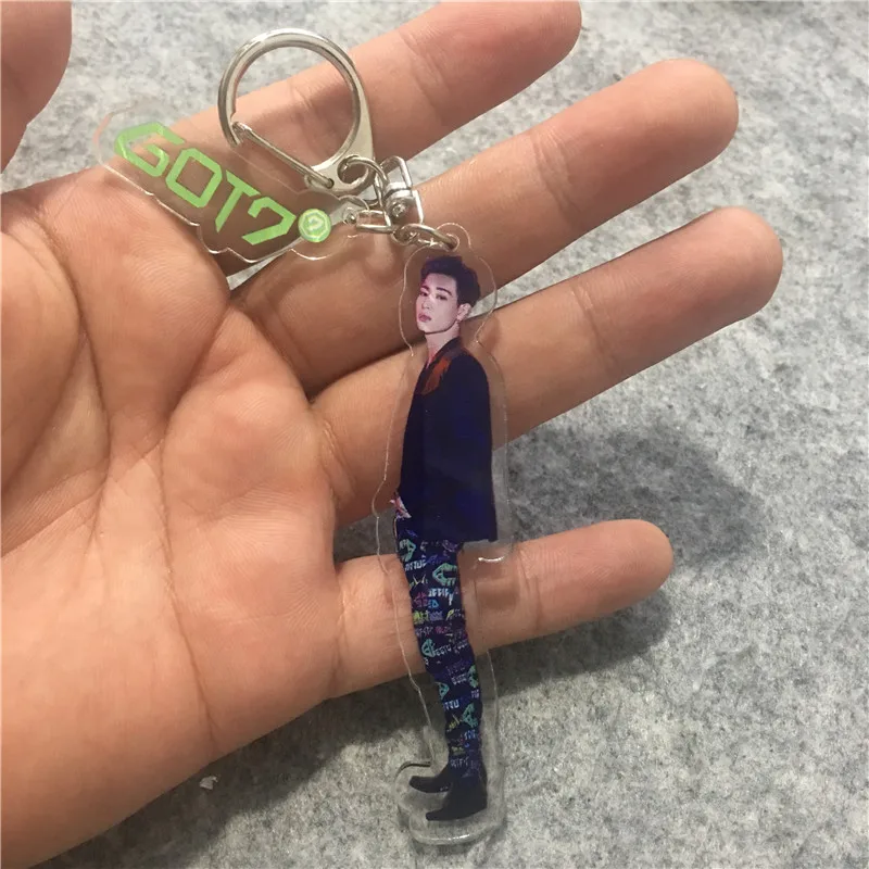 

KPOP GOT7 MARK JB Jackson Album Key Chain Acrylic Cartoon Keychain K-POP Key Ring Pendant JinYoung YuGyeom SPINNING TOP YG196