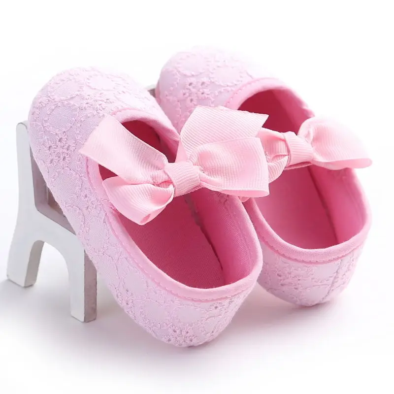 Helen115 милые летние сандалии для маленьких девочек повседневная обувь для ползунков с мягкой подошвой от 0 до 18 месяцев - Цвет: Розовый