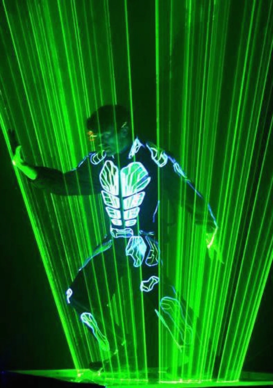 laser man show-1