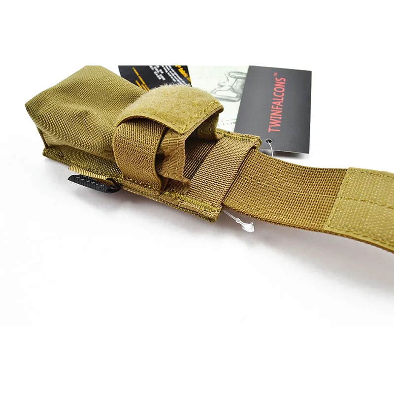 Mag-Pouch-M005-Detail