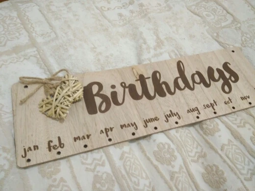Calendrier D Anniversaires En Bois Avec Dates Et Noms A Inscrire Sous Stock De Cadeaux Calendrier D Anniversaires En Bois Avec Dates Et Noms A Inscrire Sous Stock De Cadeaux