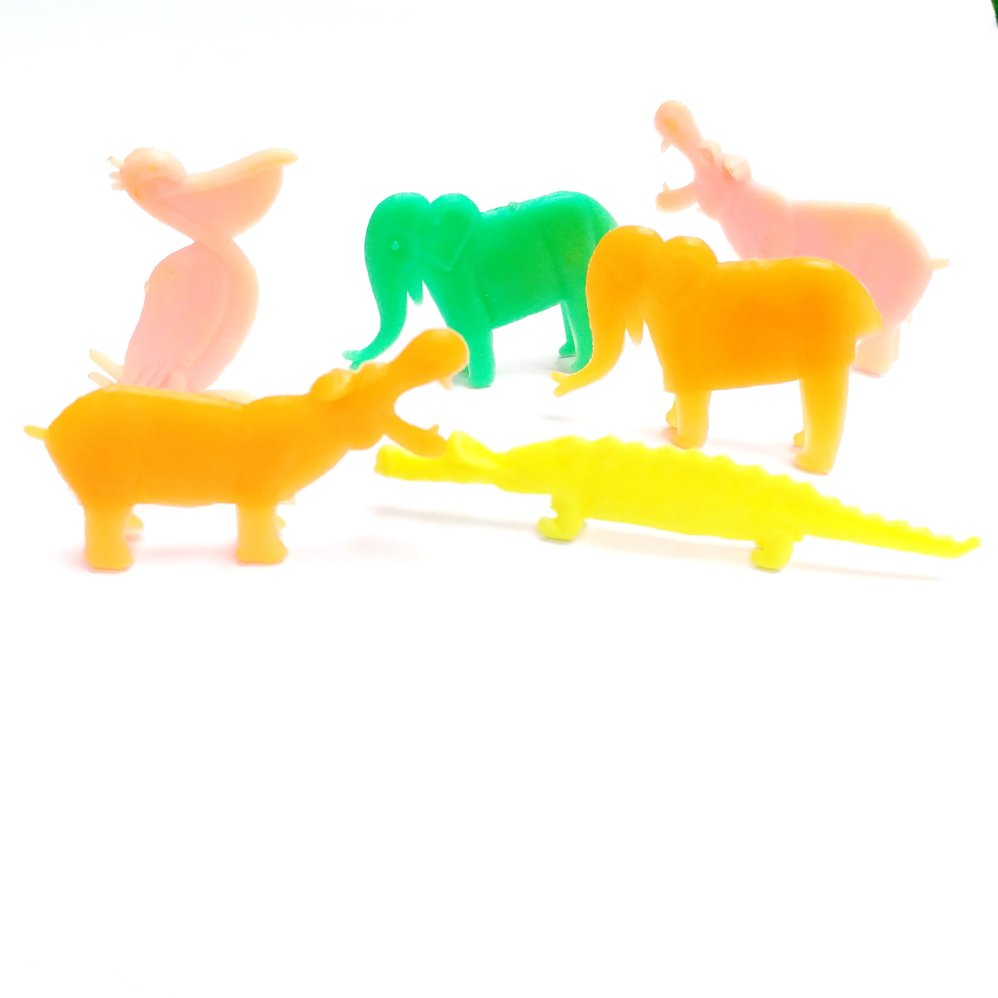 

12 PC Mini Plastic animal Figure 5 Style Boy Fight Kids Gift Novelty Prize Pinata Bag Filler Loot Gag Birthday Party Favours