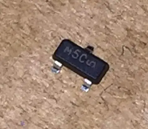 

100PCS MMBD7000 MMBD7000LT1G 2N7000 SOT23 MARKING M5C TRANSISTOR