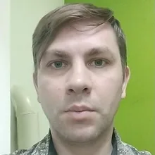 A***v