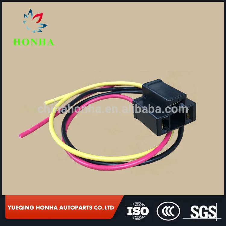 Бесплатная доставка 3 Pin H4 авто жгут проводов Разъем Держатель штепсельная вилка 7