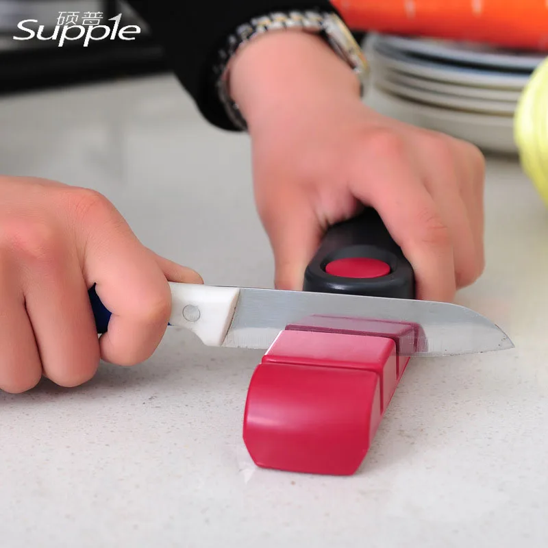 

Portable Kitchen Ceramic Knife Sharpener Professional Sharpening Tools / Two Stages Sharpeners & Non-slip Rubber Base