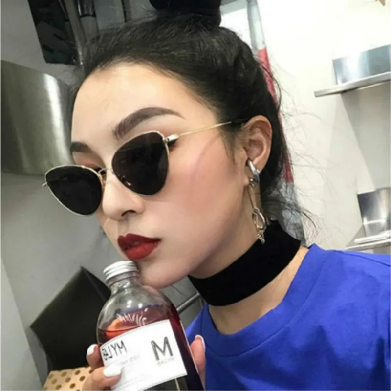 Retro-Vintage-Sunglasses-Women-Small-Face-Luxury-Cateye-Pink-Ladies-Sunglasses-Fashion-Men-Yellow-Tinted-Lens_meitu_5