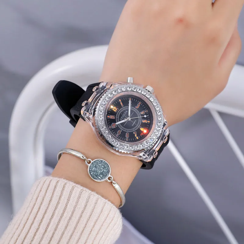 

Boy Girl Watches Colorful LED Lights Students Watch Fashion Kids Birthday Gift Clock New Children's Wrist Watch Montre Enfant