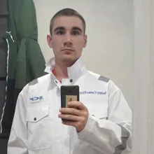 V***v