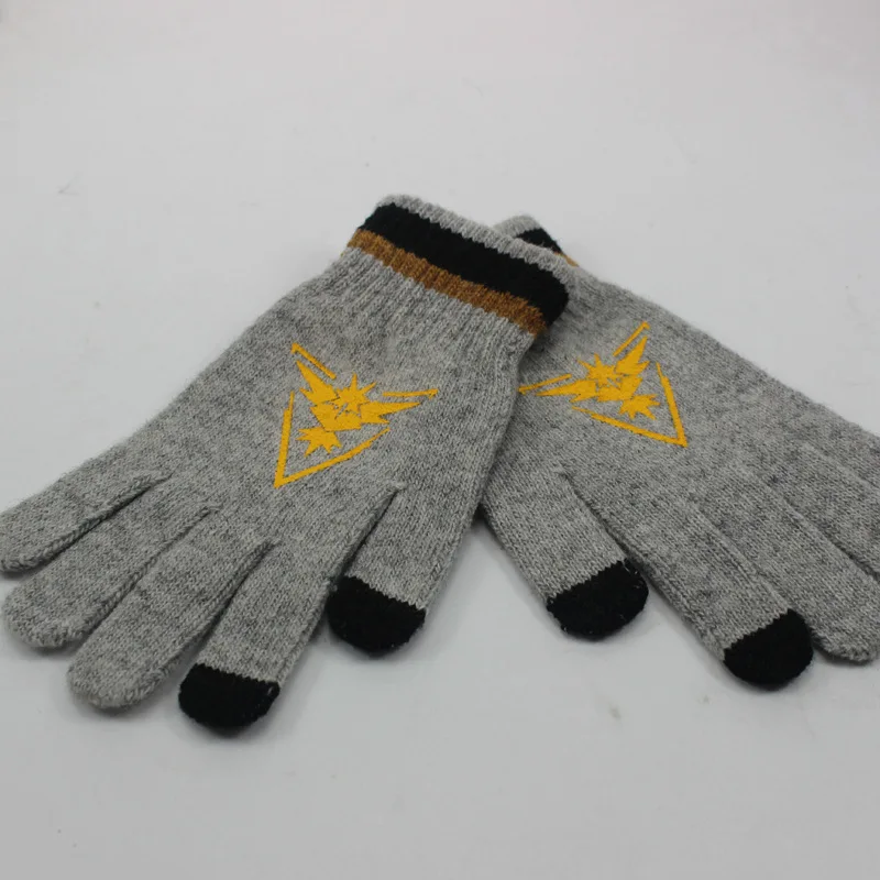 Stretch Knit Winter Warm Gloves Cartoon Anime Pokemon Go Embroidery Wool Knitting Touchscreen Tactical Glove For Men Women - Цвет: Gray-Yellow