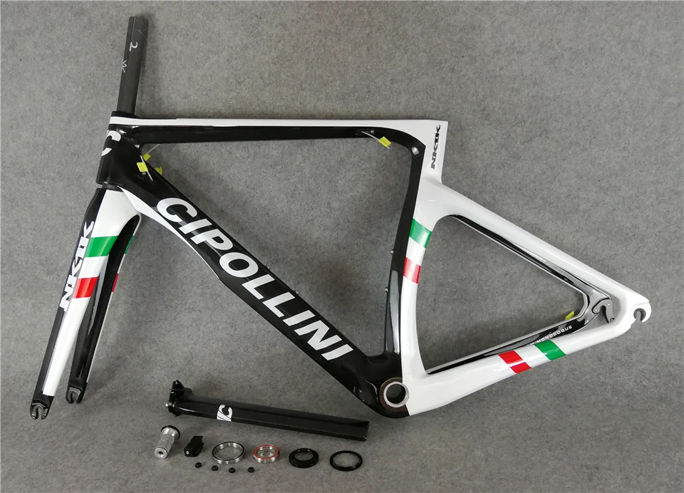Top T1000 3K/1K Matte/Glossy CARROWTER bicycle Frameset Cipollini World Champion NK1K carbon road bike frame with BB68/BB30 1 Top T1000 3K/1K Matte/Glossy CARROWTER bicycle Frameset Cipollini World Champion NK1K carbon road bike frame with BB68/BB30 1